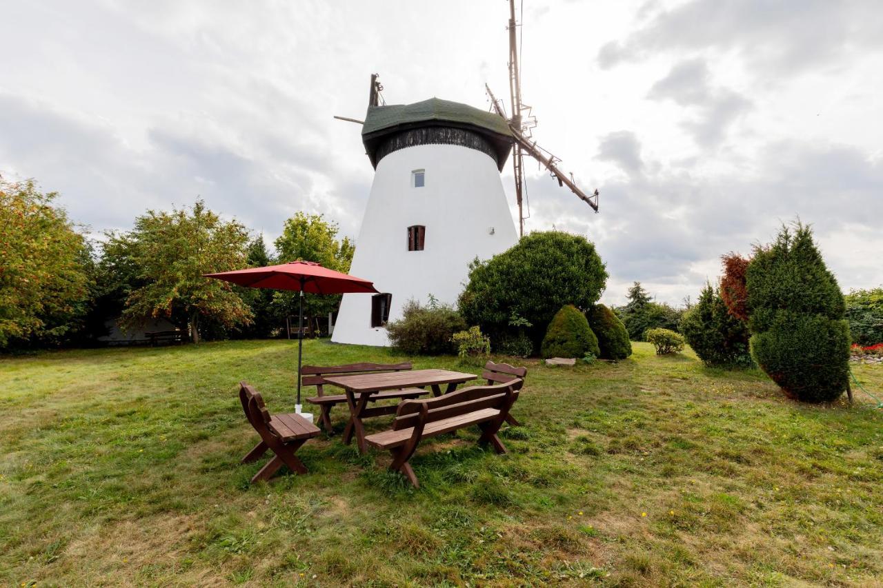 Windmill Vacation Home In Ledzin Near Baltic Sea นีคอร์เซ ภายนอก รูปภาพ