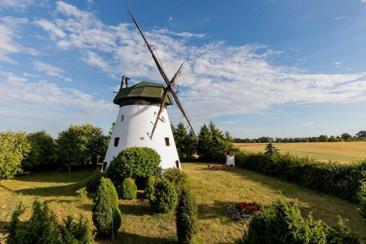 Windmill Vacation Home In Ledzin Near Baltic Sea นีคอร์เซ ภายนอก รูปภาพ